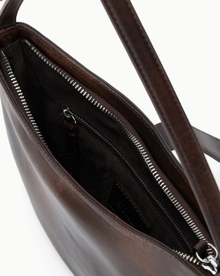 HARLOW CRESCENT SHOULDER BAG