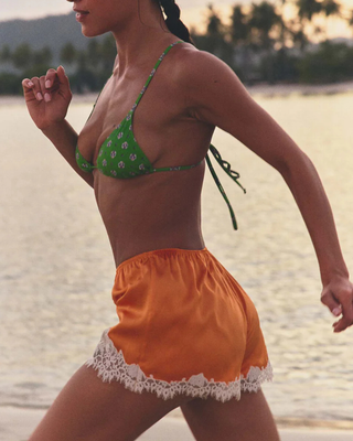IONA SHORT