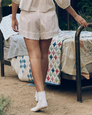 THE EYELET TAP SHORT