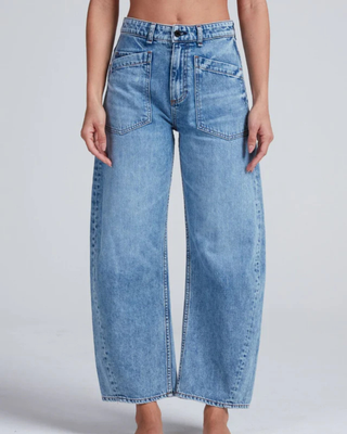 TWISTED BARREL JEAN