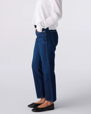 143 CROSSING JEAN