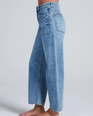 TWISTED BARREL JEAN