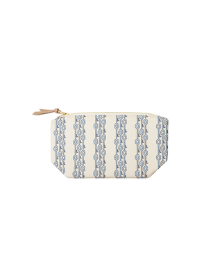MAKE UP POUCH