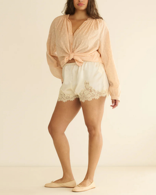 IONA SHORT