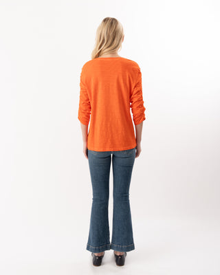 3/4 RUCHED SLEEVE TEE