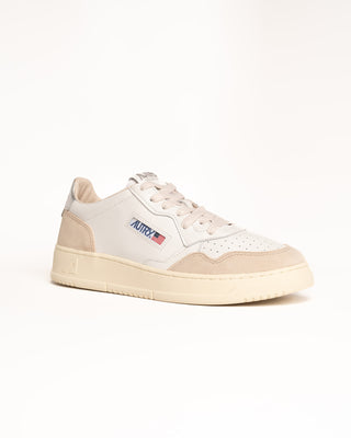 MEDALIST LOW SNEAKERS