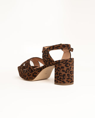 DEIDRE HEEL