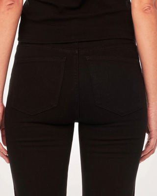 HALLE INSTASCULPT STRAIGHT JEAN