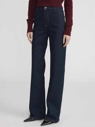 THE STRAIGHT TROUSER