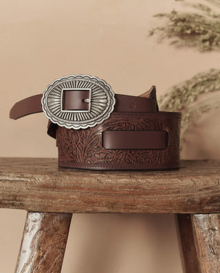 THE TOOLED WAIST BELT