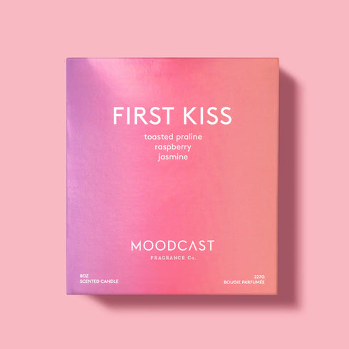 FIRST KISS CANDLE